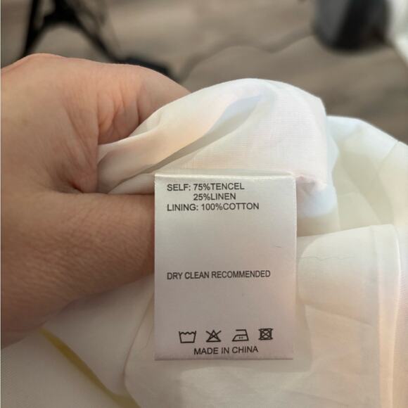 Pippa White Oversized One Button Linen Blazer Size Small - Picture 6 of 6